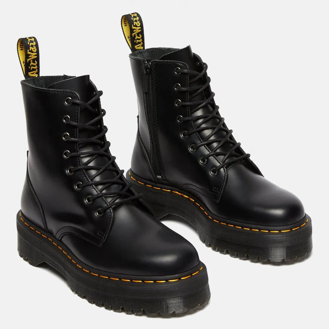 Anfibio platform Dr. Martens Jadon nero in pelle smooth