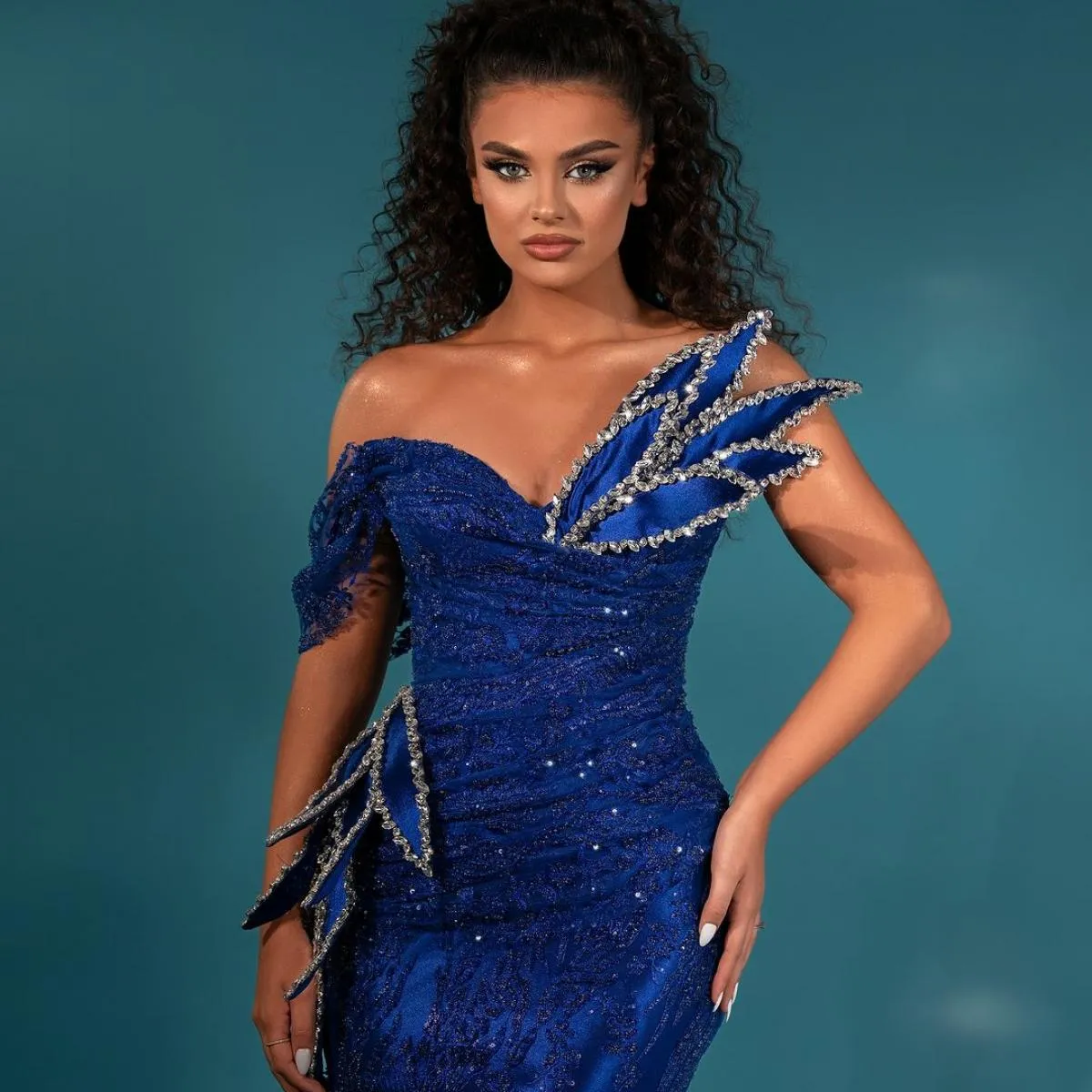 Incredibili abiti da ballo in pizzo a sirena blu royal Abiti da festa Elegantes Para Mujer 2024 Abito da festa lungo formale in