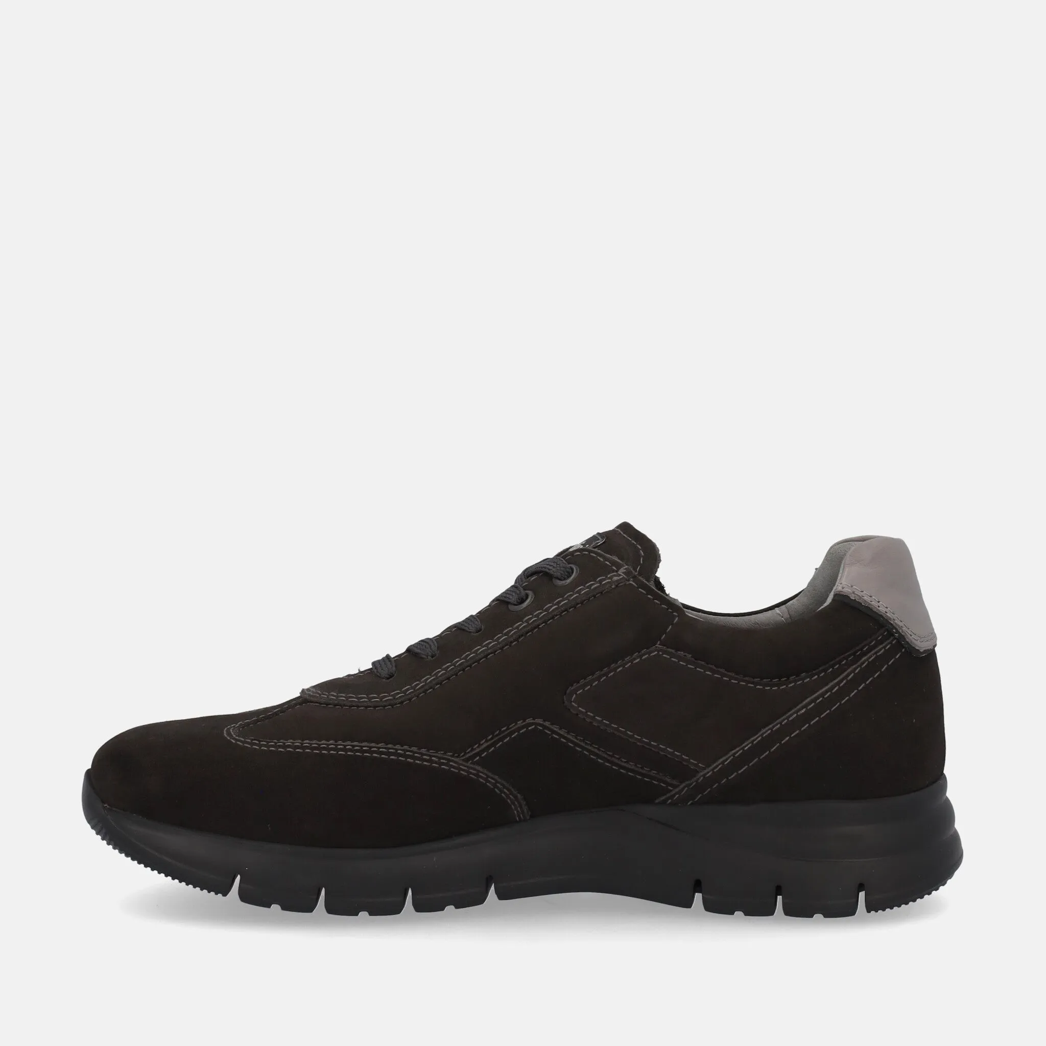 NERO GIARDINI SNEAKERS