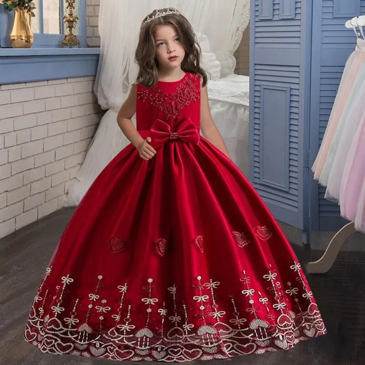 Nuovo abito lungo senza maniche da ragazza Abito da principessa in pizzo a rete Festa di laurea Abito da spettacolo per pianofor