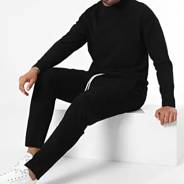 Set di maglietta a maniche lunghe e pantaloni da jogging neri